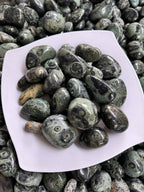 08 - Đá Jasper cá sấu xanh vân mắt phong thủy