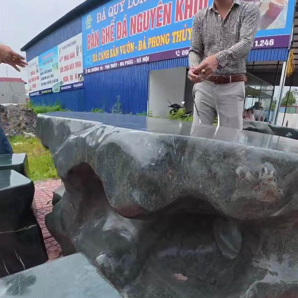 Bộ bàn ghế đá phong thủy nguyên khối ảnh thực tế số 2