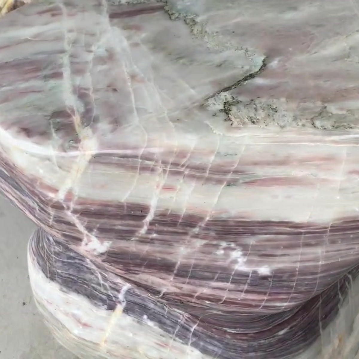 Bàn ghế đá tự nhiên nguyên khối sân vườn ảnh thực tế số 5