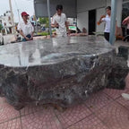 Bàn ghế đá nguyên khối ngoài trời sang trọng ảnh thực tế số 4