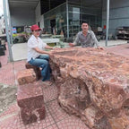 Bàn ghế đá phong thủy sân vườn nguyên khối ảnh thực tế số 1