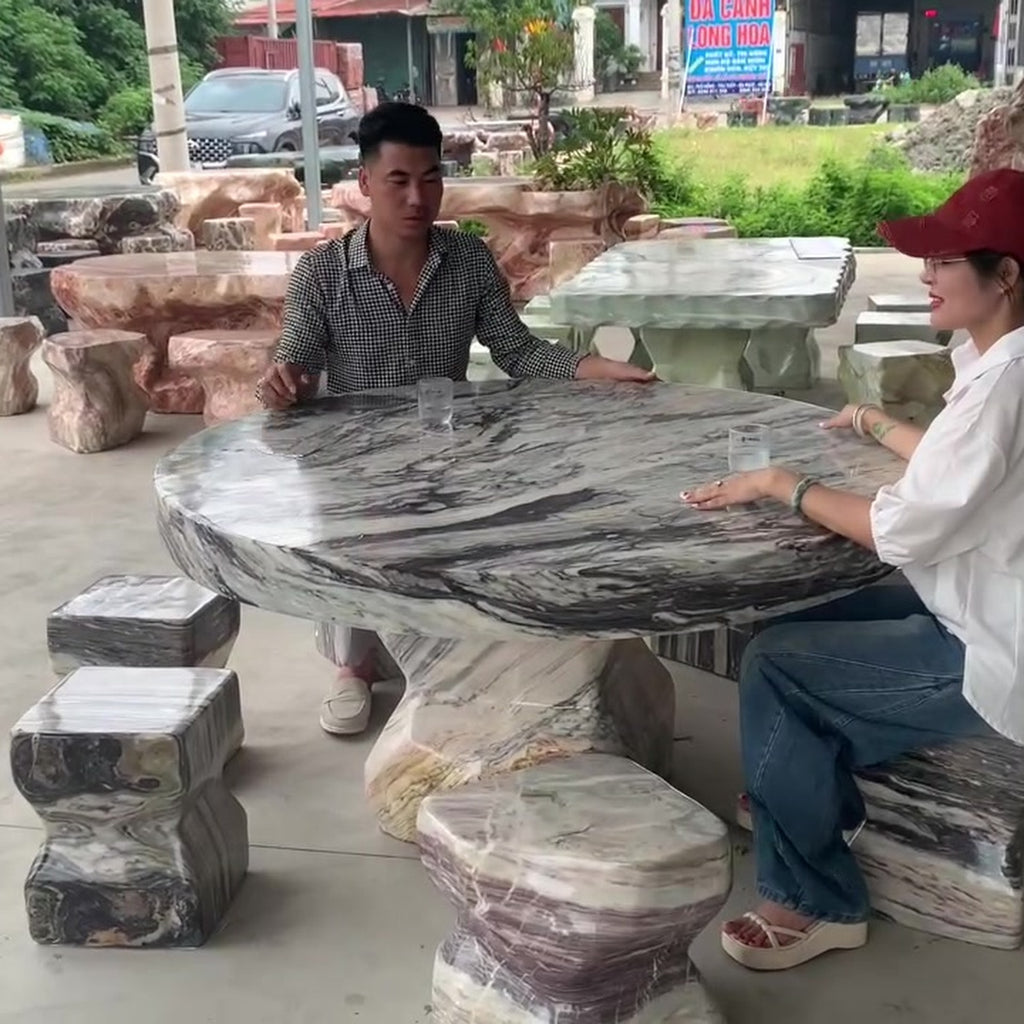Bàn ghế đá tự nhiên nguyên khối sân vườn ảnh thực tế số 3