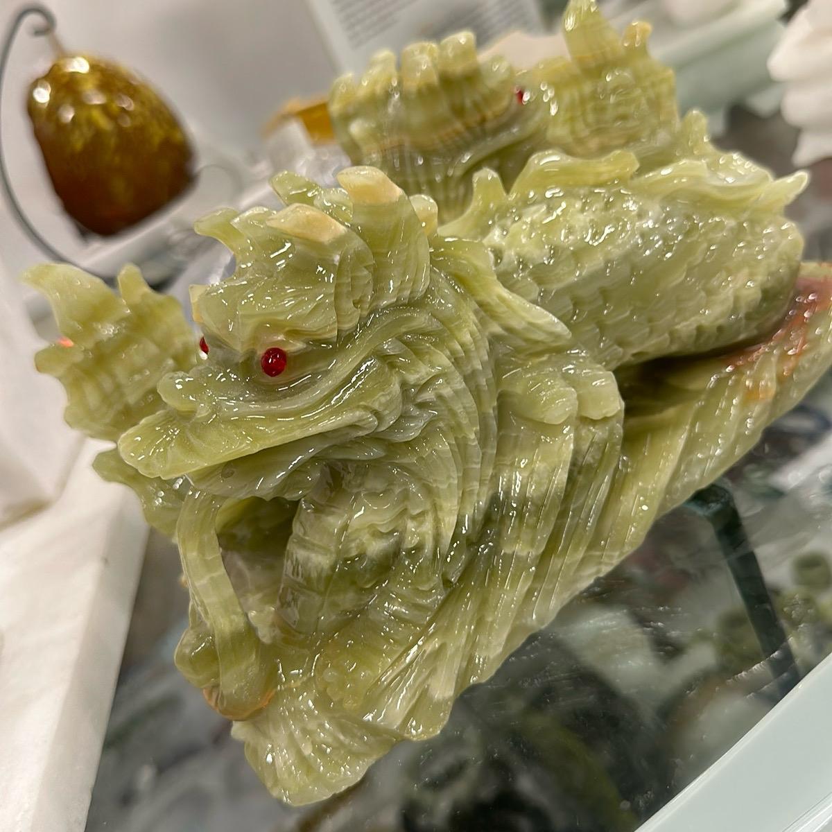 Rồng phong thủy đá Ngọc onyx xanh