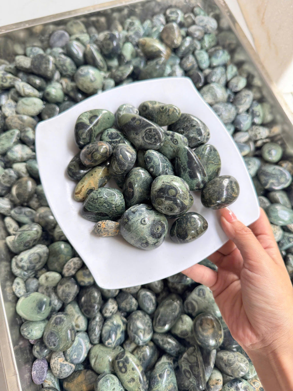 08 - Đá Jasper cá sấu xanh vân mắt phong thủy