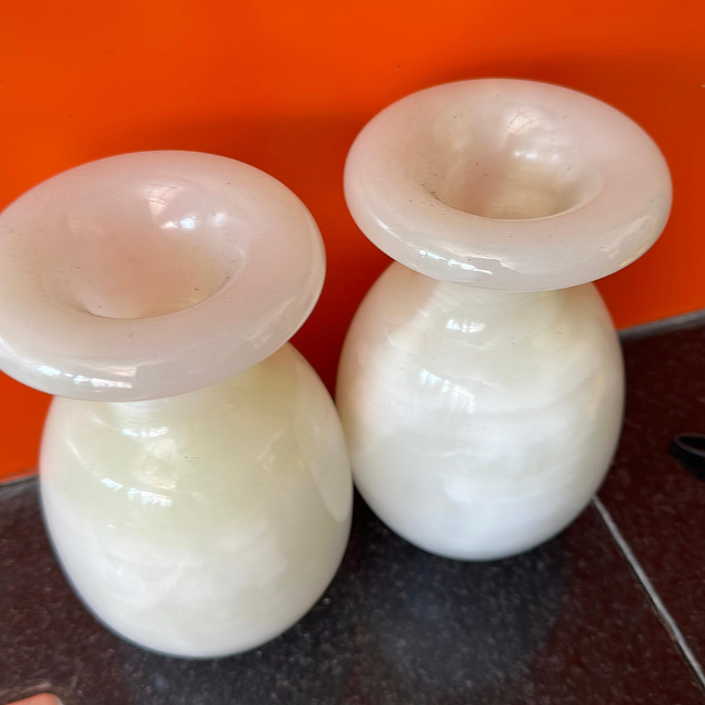 Căpj lục bình đá onyx trắng, Màu trắng đục, hiện đại, sang trọng