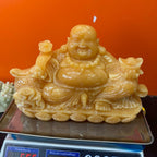 Tác phẩm Phật di lạc đá hoàng Long  Nguyên khối