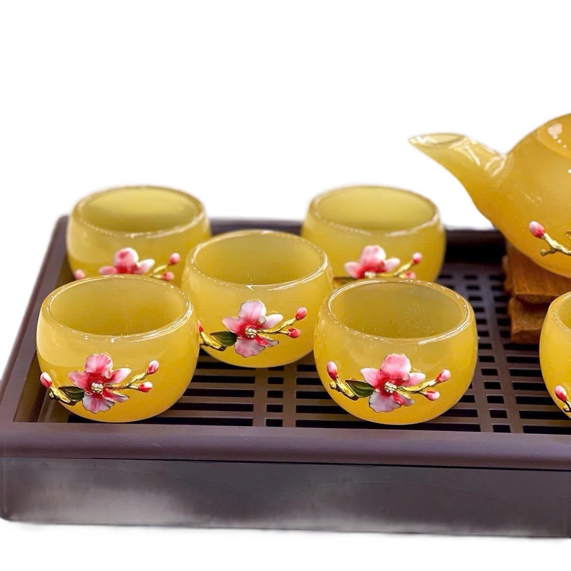 Bộ ấm chén đá dùng để pha trà,uống nước