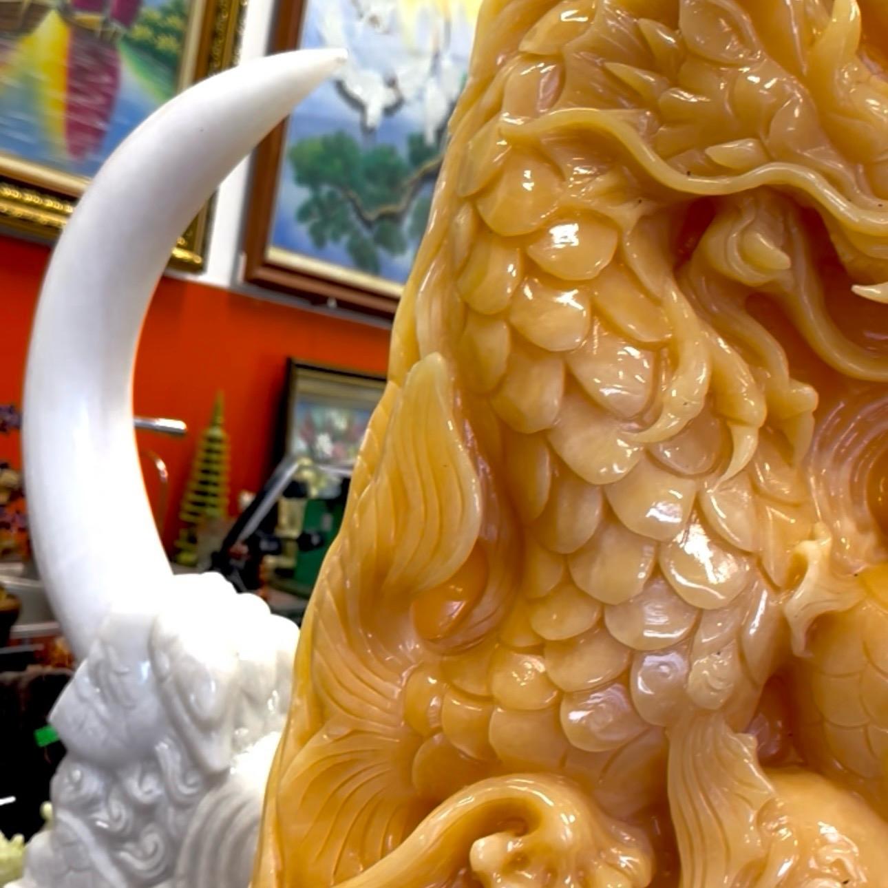 Tượng đá phong thủy Ngọc hoàng long