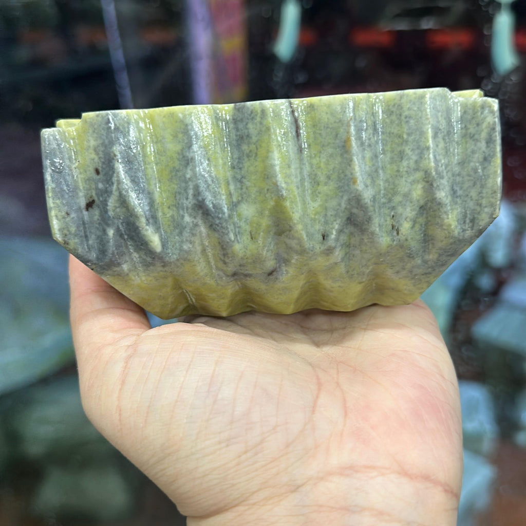 Gạt tàn đá sapentin
