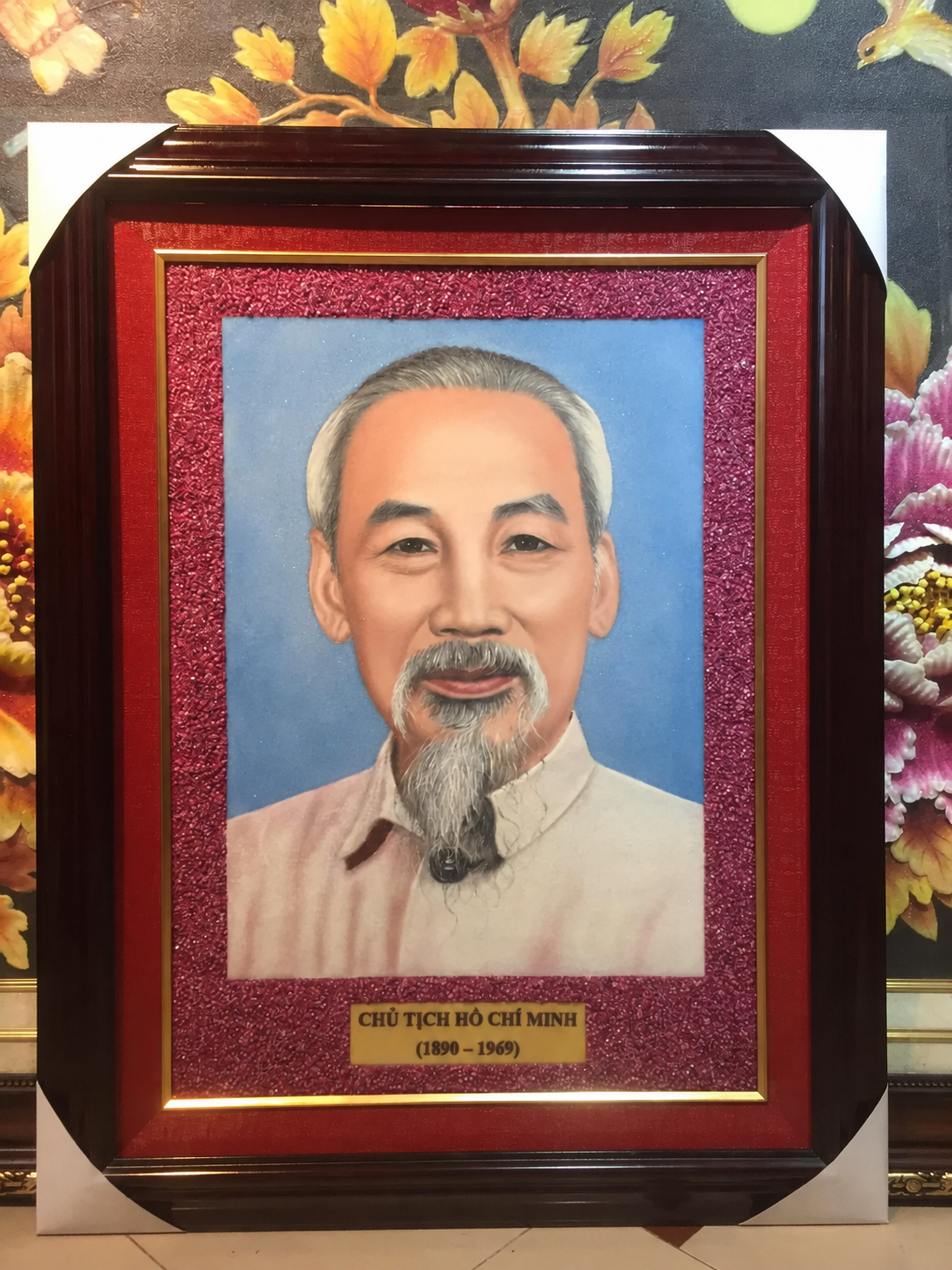 Tranh Đá Quý Bác Hồ – Tác Phẩm Trang Trọng Từ Đá Quý Tự Nhiên