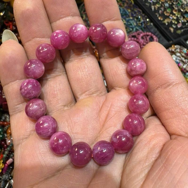 Vòng tay ruby , chơi trang sức , sưu tầm, thời trang sang trọng .