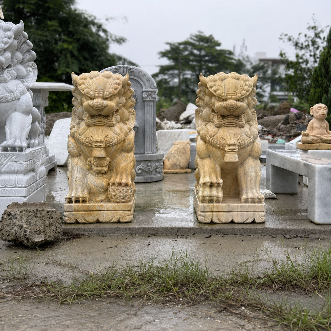 Cặp Kỳ Lân đá vàng cà rốt tại xưởng Xuân Ngọc Phát