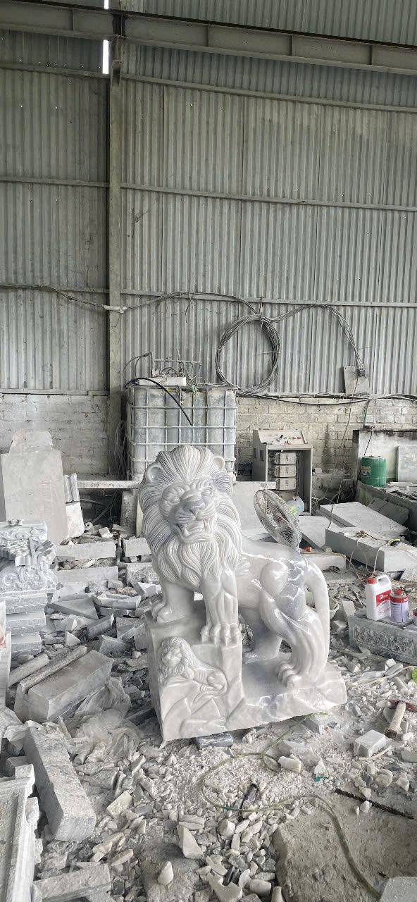 Mộ Đá Marble Trắng Lục Yên – Giải Pháp Bền Đẹp Cho Lăng Mộ, Đền Chùa Và Công Trình Tâm Linh