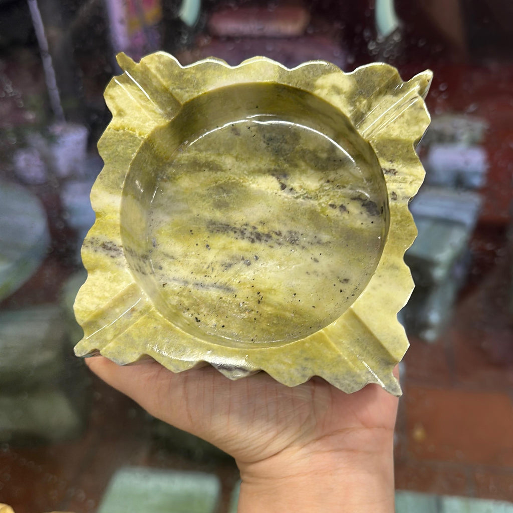 Gạt tàn đá sapentin