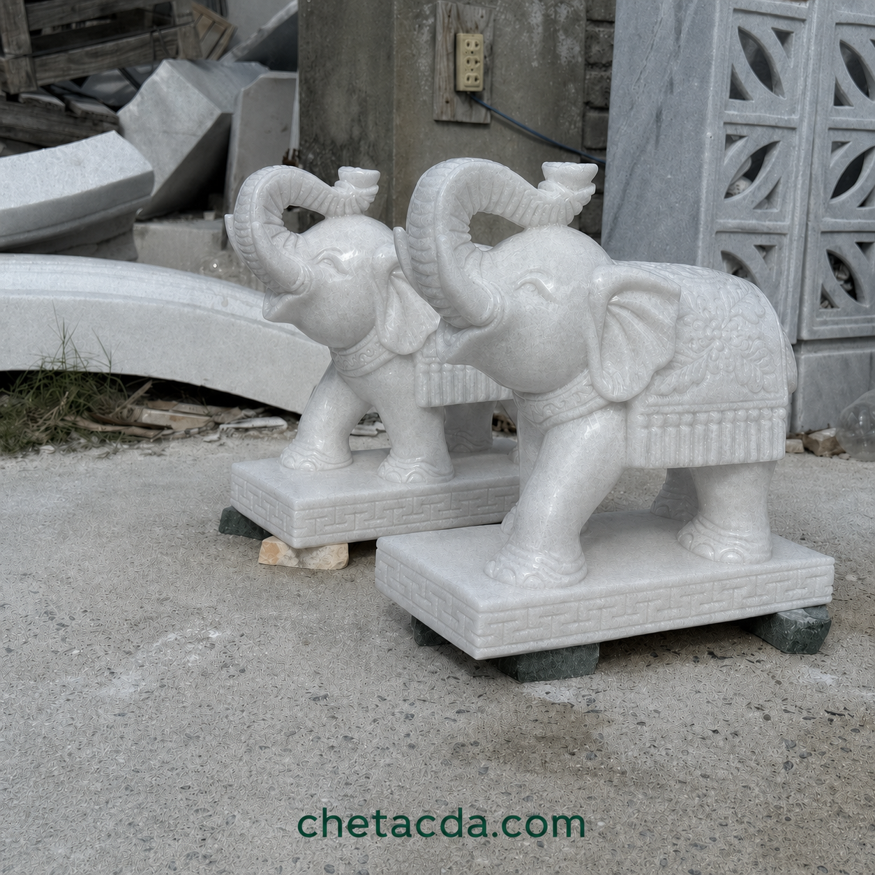 Tượng voi đá cẩm thạch trắng 48cm tại xưởng chế tác đá Lục Yên - chetacda.com