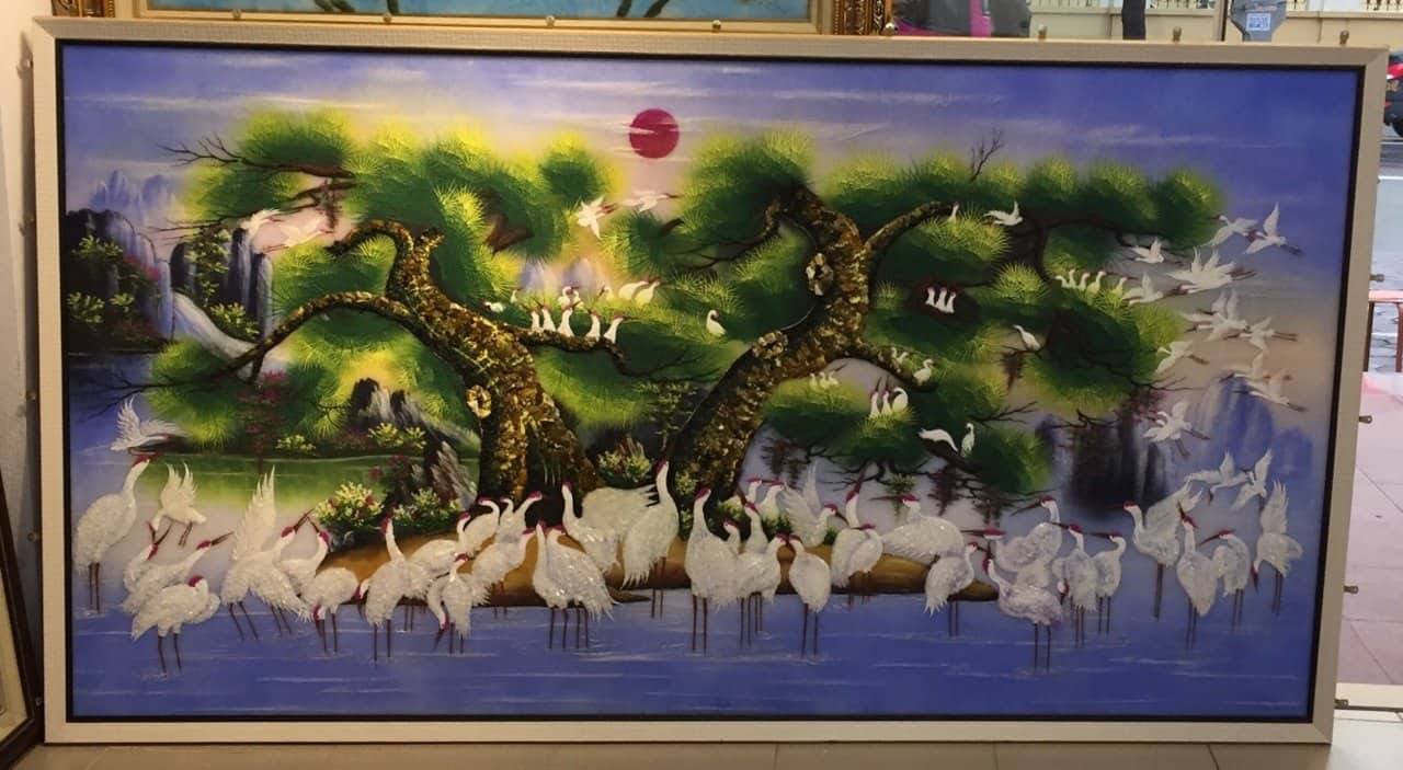Tranh Đá Quý Tùng Hạc Tổ Ấm – Bình An Và Sum Vầy - tranh đá quý phong thủy HTX Tân Ngọc Phát