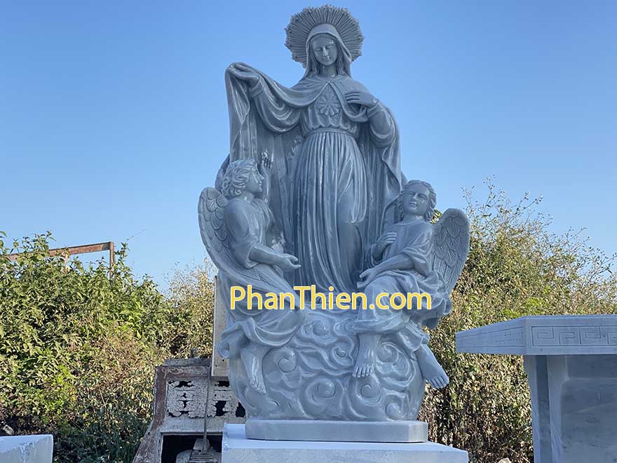 Tượng Đức Mẹ Maria Lên Trời bằng đá tự nhiên - Tân Ngọc Phát