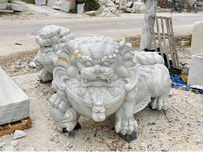 Tượng Kỳ Lân Nằm bằng đá Trắng Trong Xanh - Cẩm Thạch - Xanh Nhạt - Cao 128cm - Chế Tác Tinh Xảo - Tân Ngọc Phát