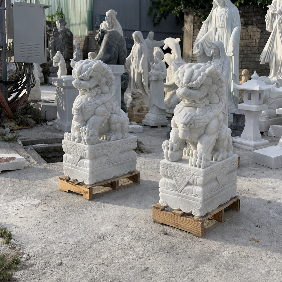 Tượng Kỳ Lân bằng đá Tự Nhiên 1m - Cẩm Thạch - Trắng Trong Xanh - Cao 100cm - Tạo Điểm Nhấn Trang Trọng - Xuân Ngọc Phát